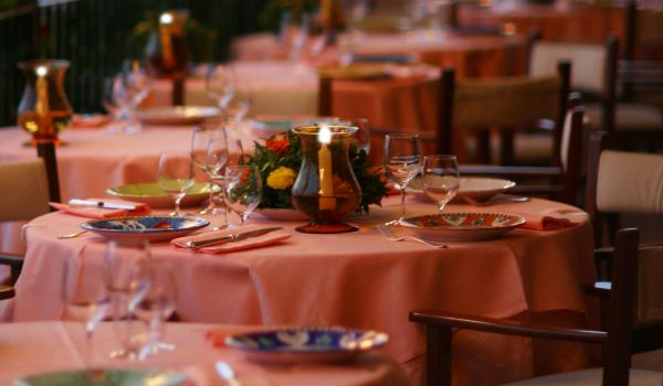 Comment réserver une table au restaurant ?
