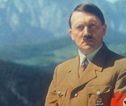 Adolf Hitler (sarebbe-esprimendo le abitudini in passato)