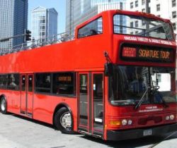 Red bus (Sightseeing-Tour of the city)