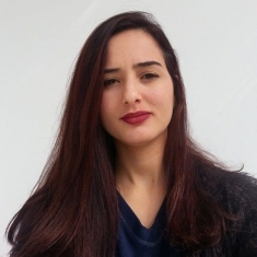 Amira