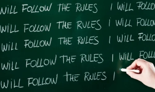 essai-critique-critique-sur-les-questions-disciplinaires-dans-certaines-ecoles