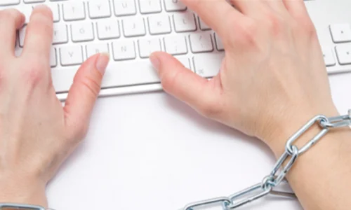 sollte-der-internet-zugang-am-arbeitsplatz-eingeschrankt-werden