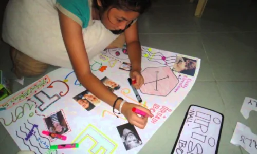make-a-poster-inviting-entries-for-the-school-prom-celebrations-at-the-office