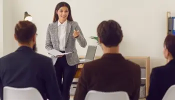 Are-you-a-leader-Leading-a-meeting