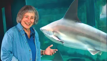 Eugenie-Clark-La-Dama-de-los-Tiburones