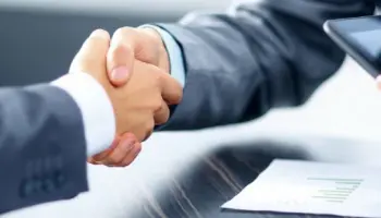 Menschlicher-Faktor-im-Finanzwesen-das-Wesentliche