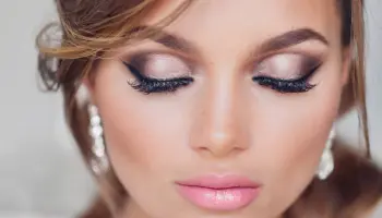 Wie-schminkt-man-sich