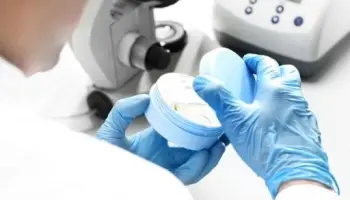 Quality-and-Regulatory-Challenges-facing-the-cosmetics-industry