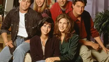 Schreiben-Sie-einen-kurzen-Aufsatz-uber-Ihren-lieblings-Film-TV-Programm-etwa-6-Zeilen